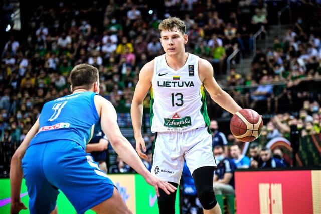 1661675480134075915.jpg ClRTrY1VPk65hs9Q6Mof1A.jpg